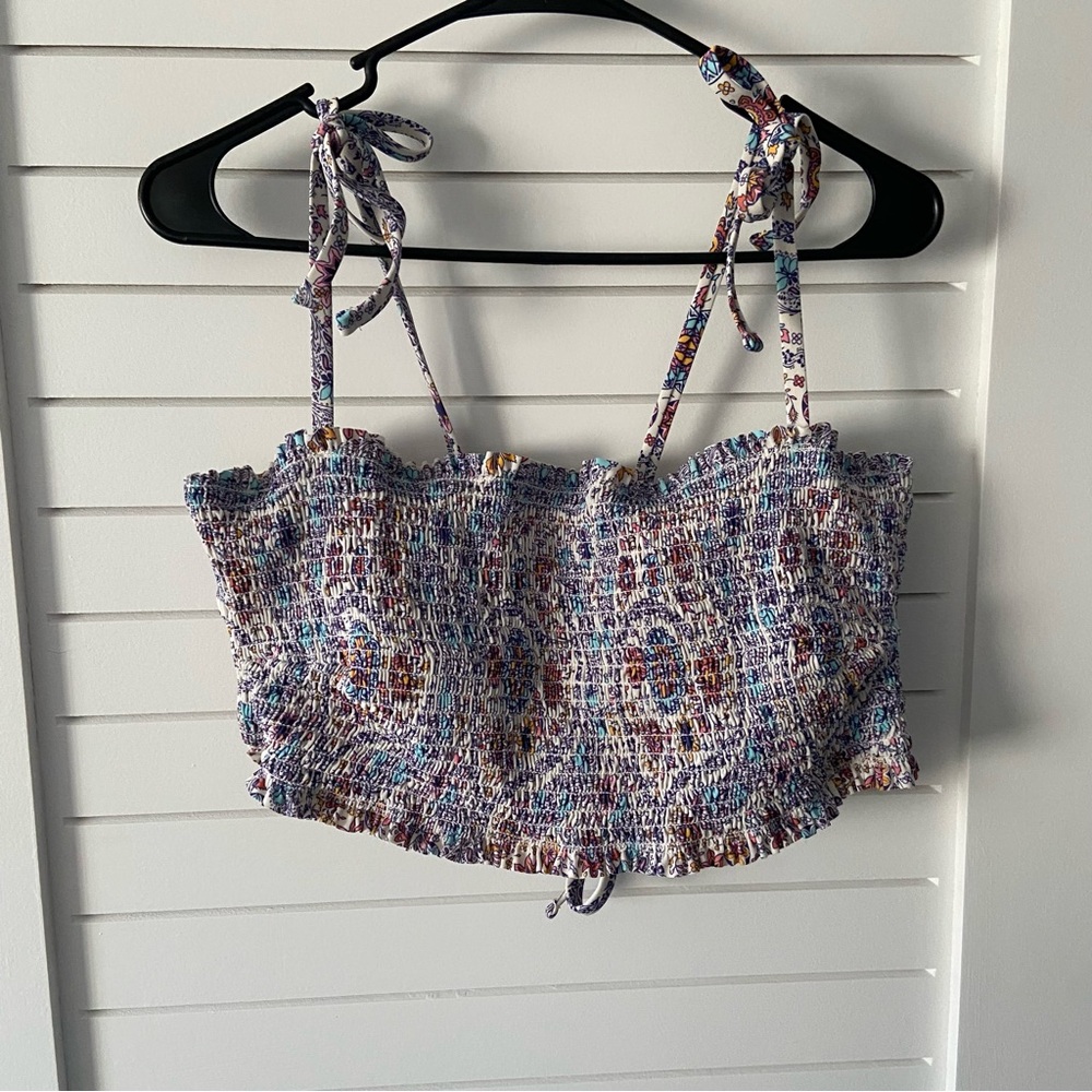 Xhilaration Ruffled Bikini Top Size 24W